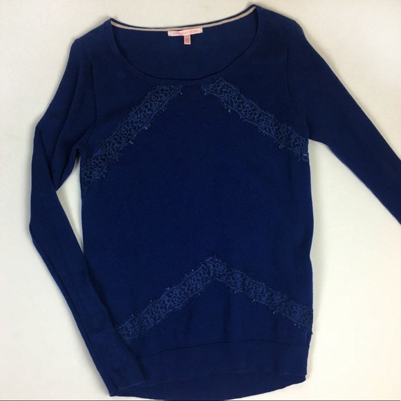 Victoria's Secret Sweaters - Victoria’s Secret Lightweight Sweater with Lace